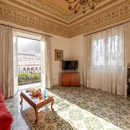 Residenza Piazza Cefalu