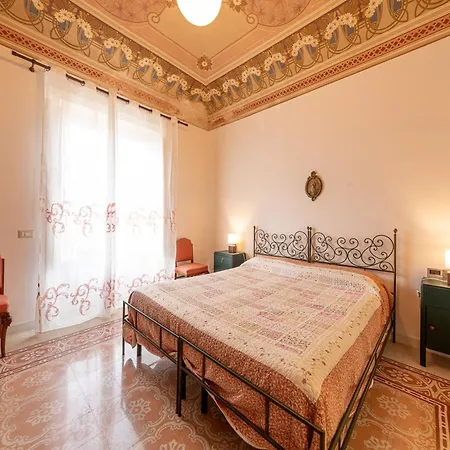 Residenza Piazza * Cefalù